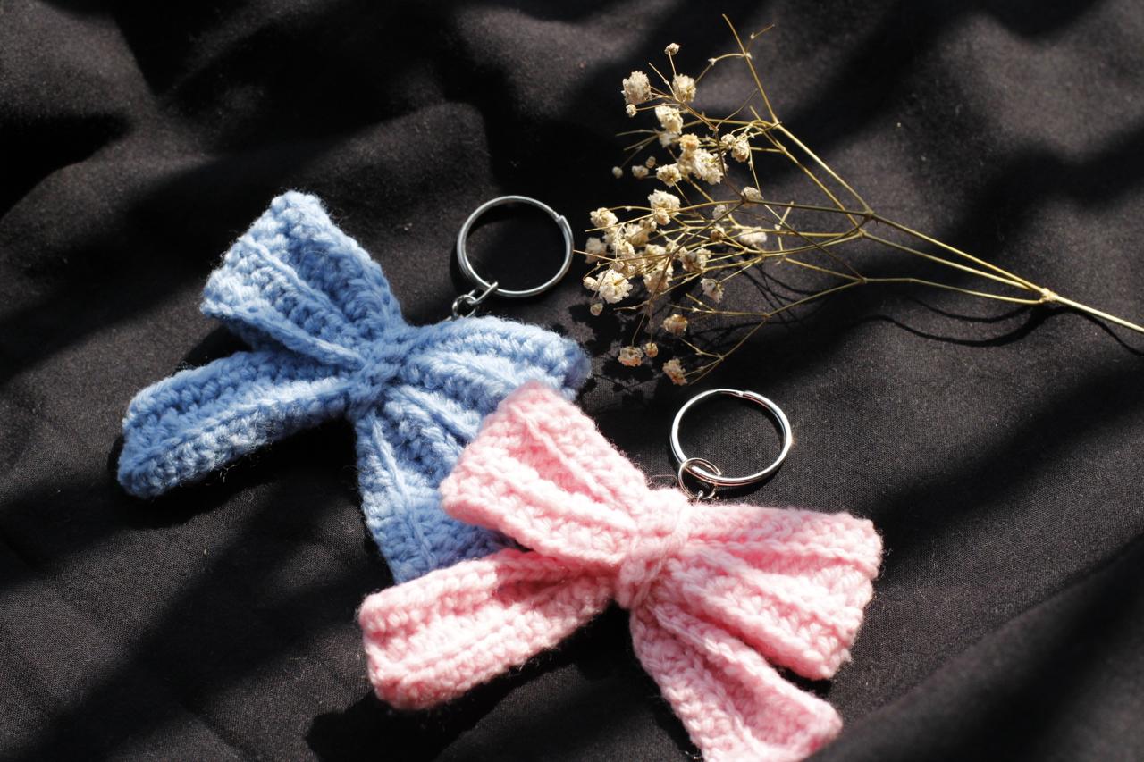 Bow Keychain